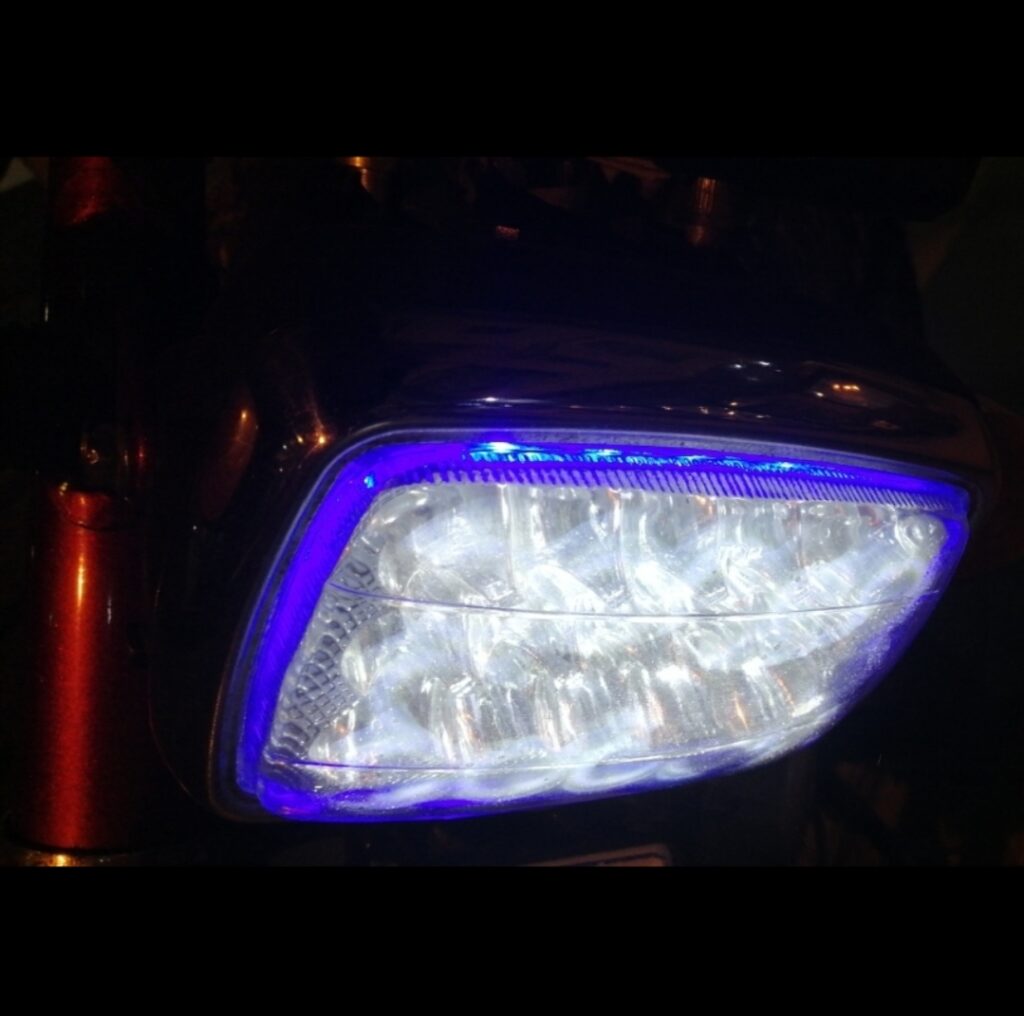 Motorcycle 15 LED Honda 125 and CD 70 Headlight Roadies Store